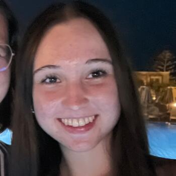 Babysitter in Enns: Lena