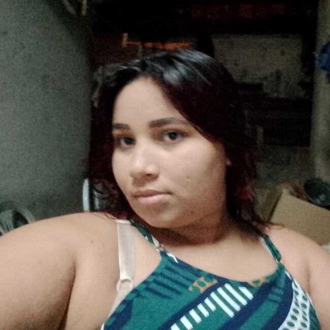 Babysitter in São Mateus: Viviane