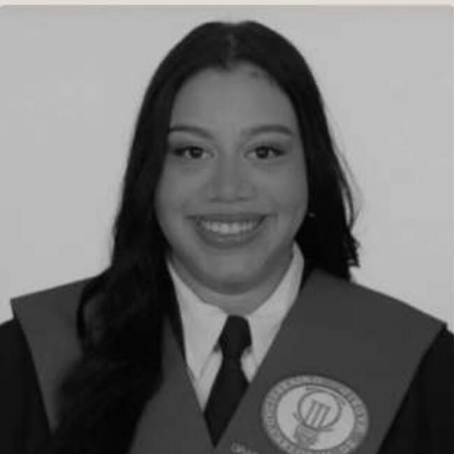 Babysitter in Saint-Pée-sur-Nivelle: Paloma