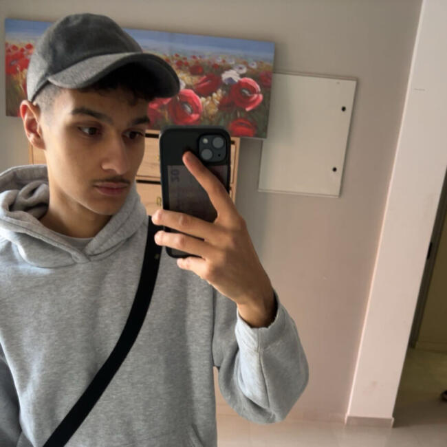 Babysitter in Glashütten: Hicham