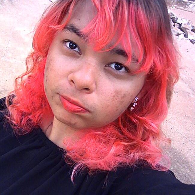 Babá em Barretos: Ana Carolina