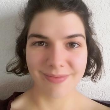 Babysitter Collombey: Laetitia