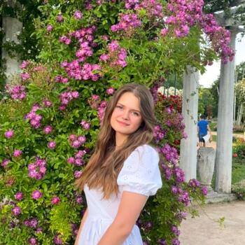 Baby-sitter in Grenoble: Emie