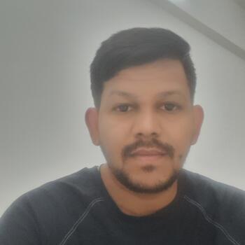 Surat में आया की नौकरी: बेबीसिटिंग से जुड़े काम SANDIP