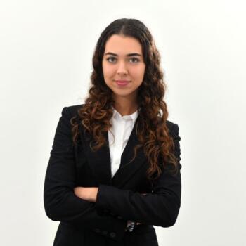 Babysitter in Chavannes: Lilya