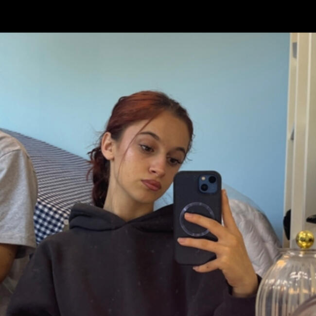 Babysitter in London: Ghada