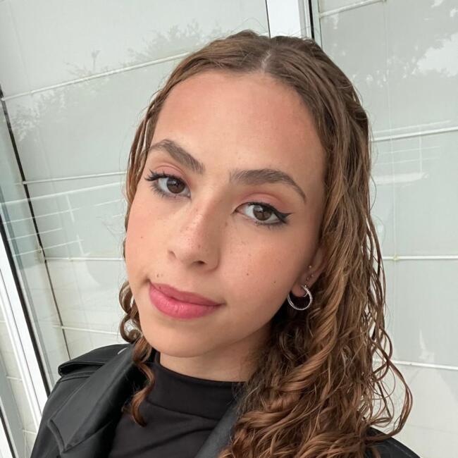 Babysitter in Bragança Paulista: Emanuele