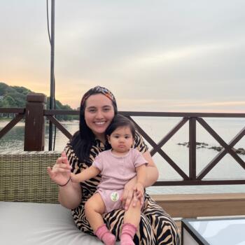Babysitter Singapore: Tatiana