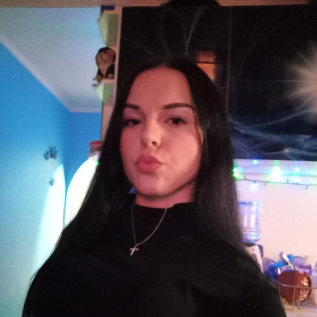 Бавачка в София: Monika