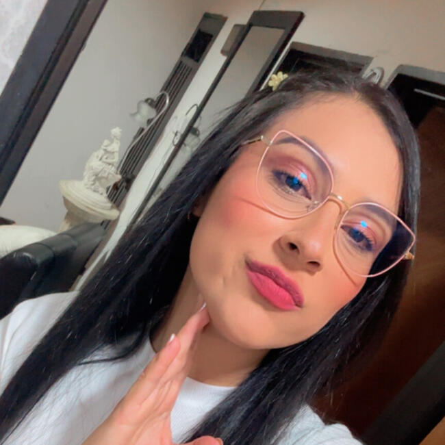 Niñera en Medellín: Laura