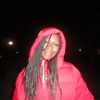 Babysitter in Ottawa: Ivy