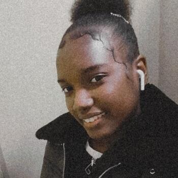 Babysitter in Fontenay-le-Fleury: Jojane