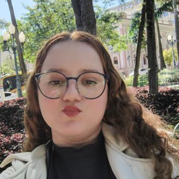 Babysitter in São José (São José): Emilli