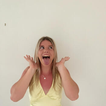 Babysitter in Canberra: Chelsea