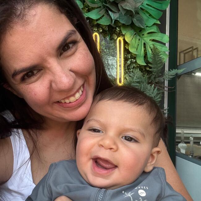 Emprego de babá em São José dos Campos: Patricia