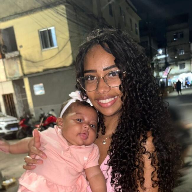 Babysitting job in Teresópolis: Vitórya