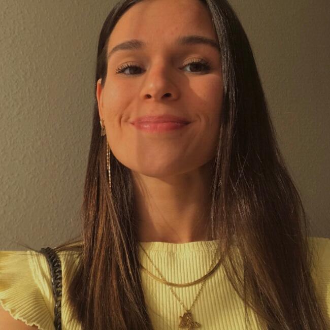 Babysitter in Seville: Marta Galán Osorio