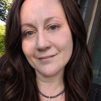 Babysitter in Chattanooga: Emily