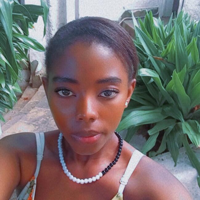 Babysitter in Mombasa: Dorcas