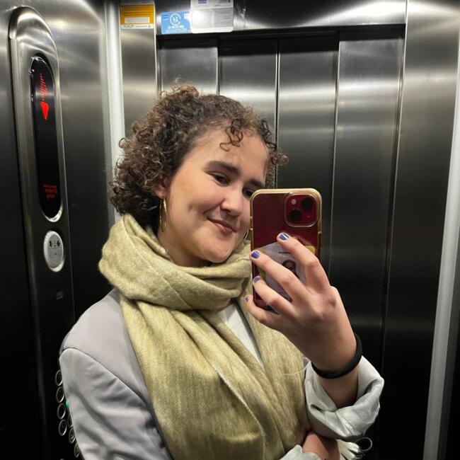 Babysitter in Barcelona: Inés