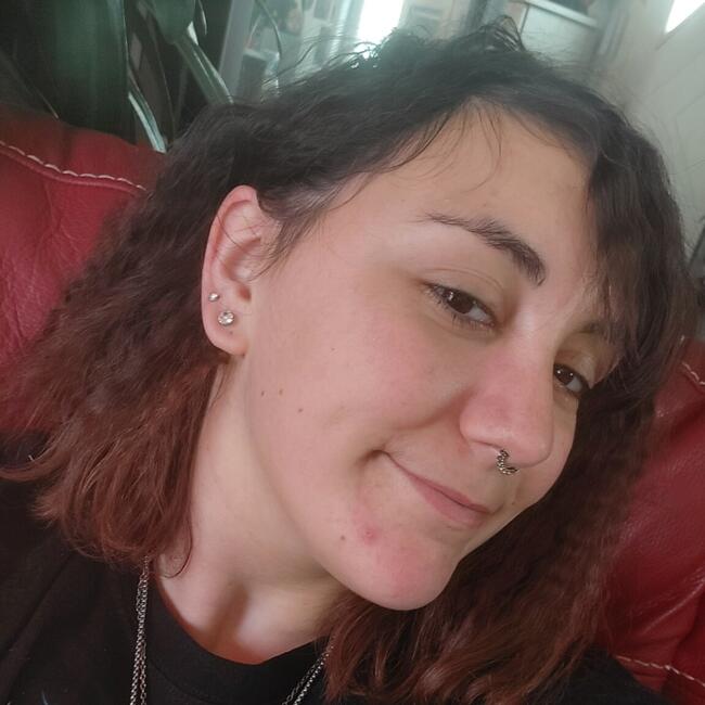 Babysitter in Tours: Laurine