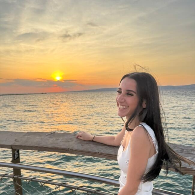 Babysitter in Lyon: Lola