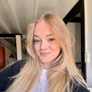 Babysitter Cram: Analia