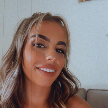 Babysitter em Igreja Nova: Jessica