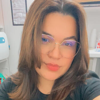 Babá em Angra dos Reis: Suellen