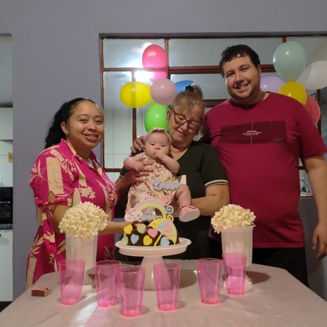 Emprego de babá em Barbacena: Diego