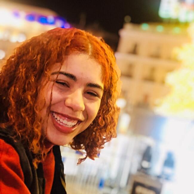 Canguro en Alcorcón: Yasmina