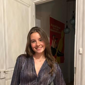 Auklė Lionas: Camille