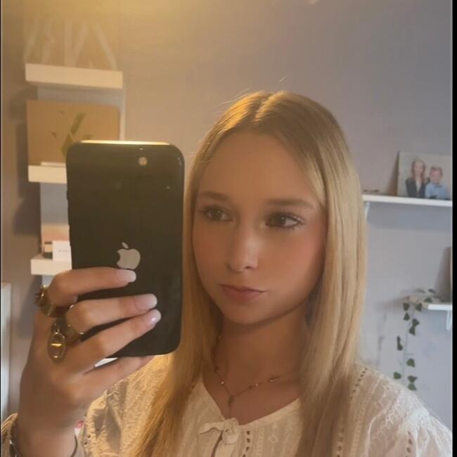 Niñera en Roubaix: Coline