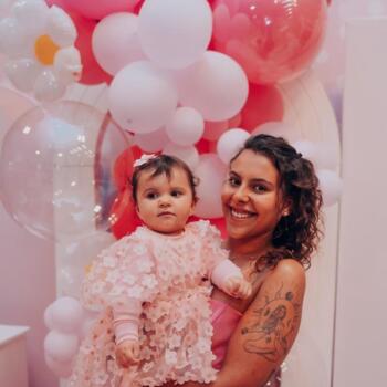 Babysitter Barcelona: Safira