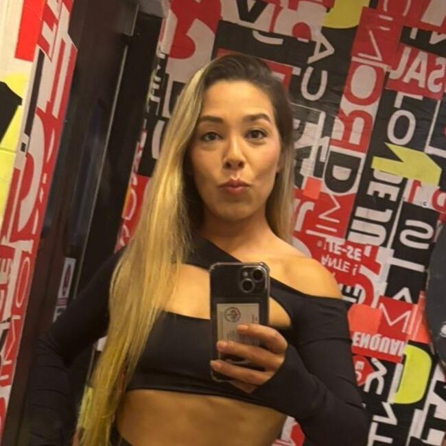 Babysitting job in São Vicente: Milena