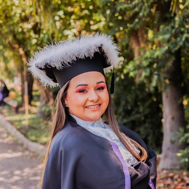 Babysitter in Novo Hamburgo: Julia