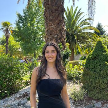 Babysitter Ponte da Barca: Joana