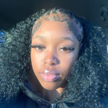 Babysitter in Lockport: Diamond