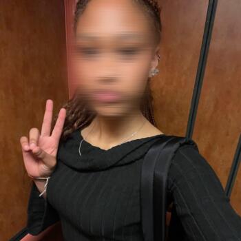 Baby-sitter à Évreux: Kayliah