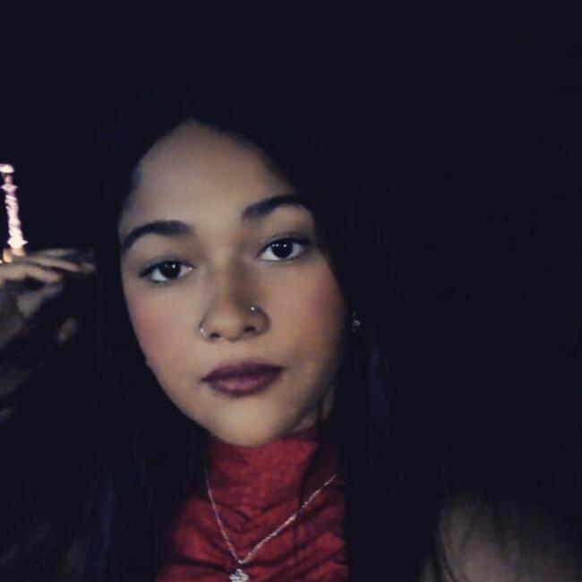 Babá em Recife: Isabela