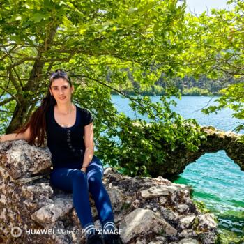 Parent Nea Ionia: Depie