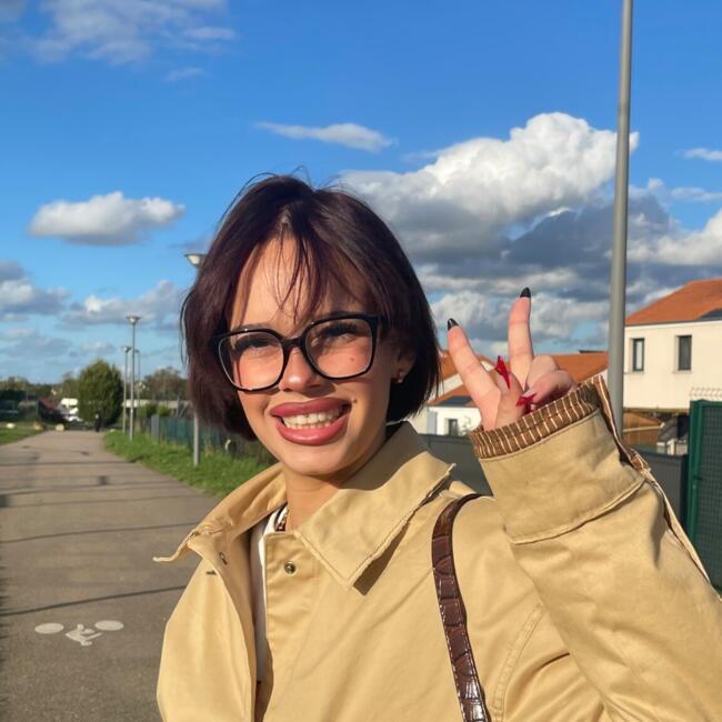 Babysitter in Labry: Maïly