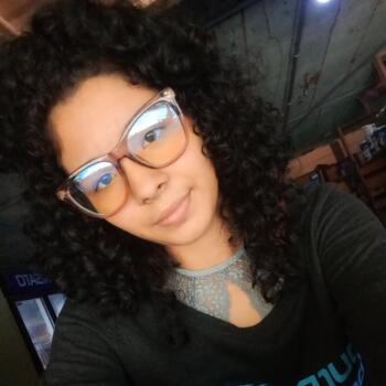 Babysitter David: Alison