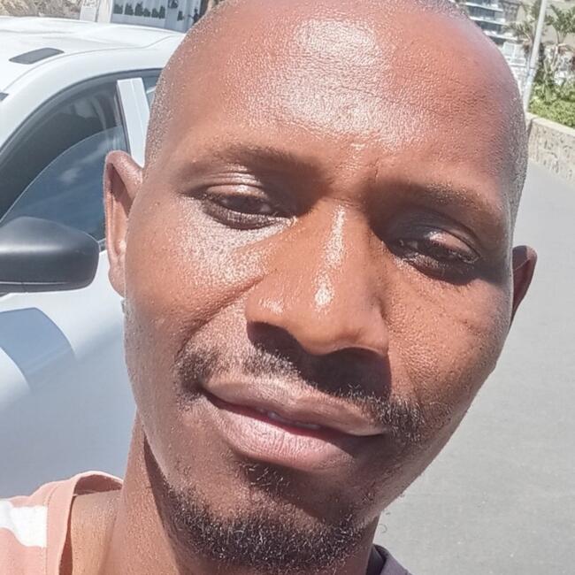 Babysitter in Cape Town: John