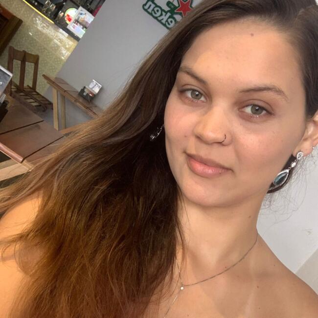 Babysitter in Santos: Samantha