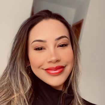 Babysitter in Vitória da Conquista: Livia