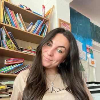 Babysitter in Ilioúpoli: Μαρινα