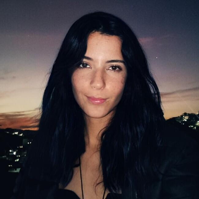 Babysitter in Muriaé: Thalia