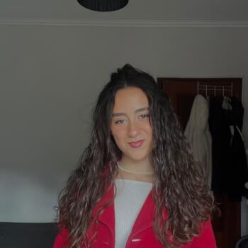 Babysitter em Vila Nova de Gaia: Mariana