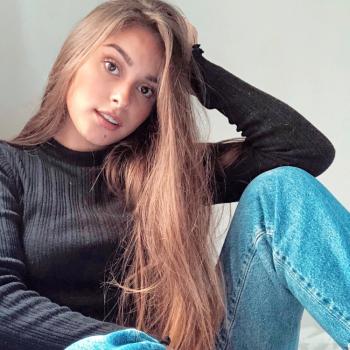 Niñera Molina de Segura: Mariana